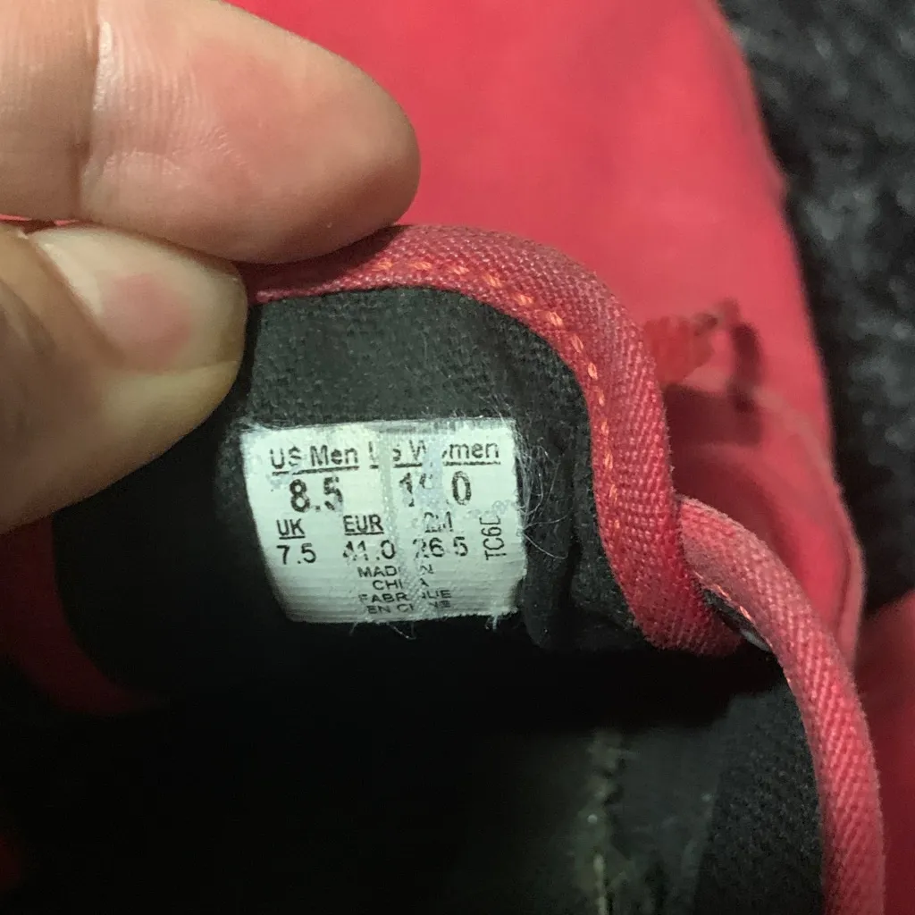 Vans Bold Red Canvas Sneakers - Image 8