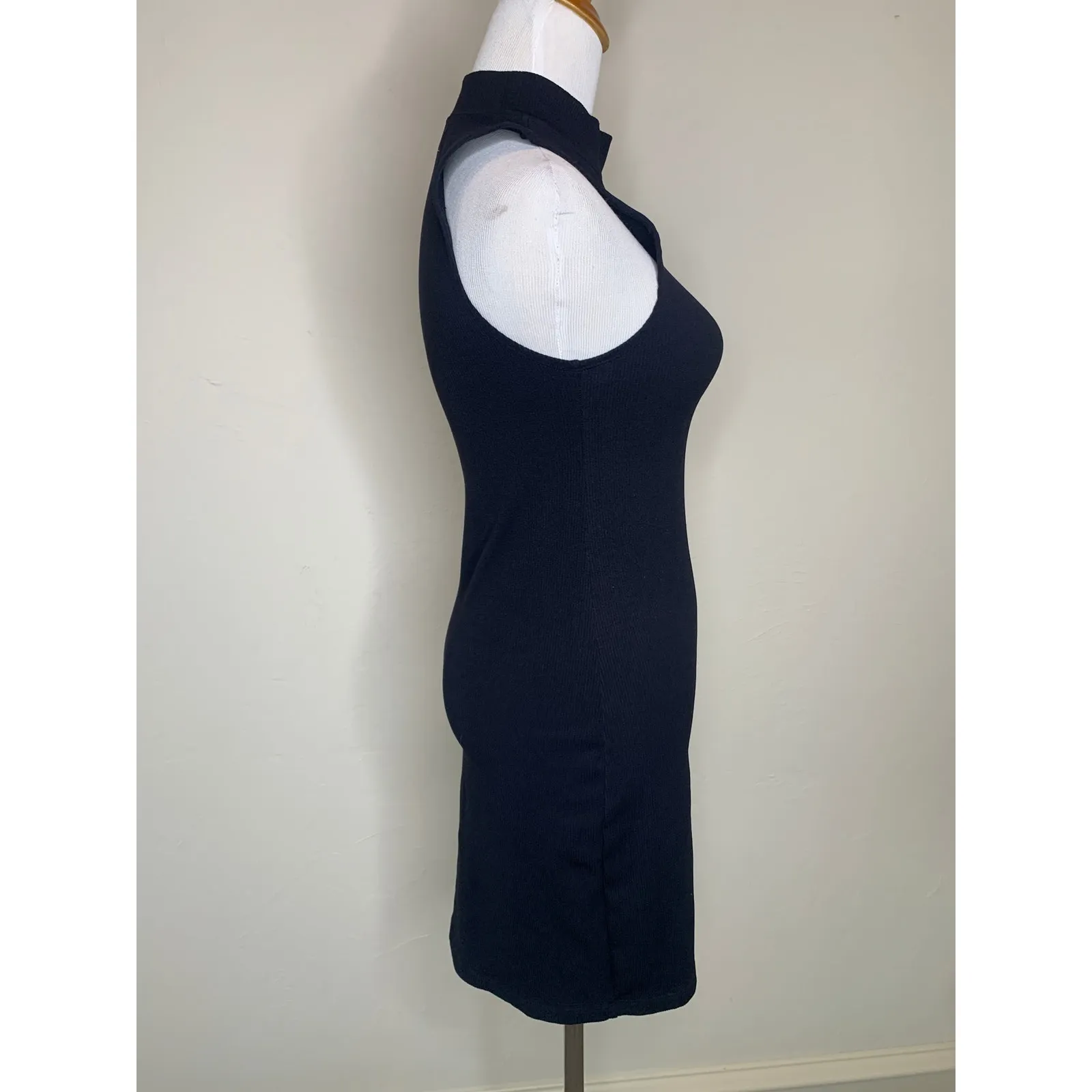 Abercrombie & Fitch Black Ribbed Body Con Dress Sz Small - Image 4