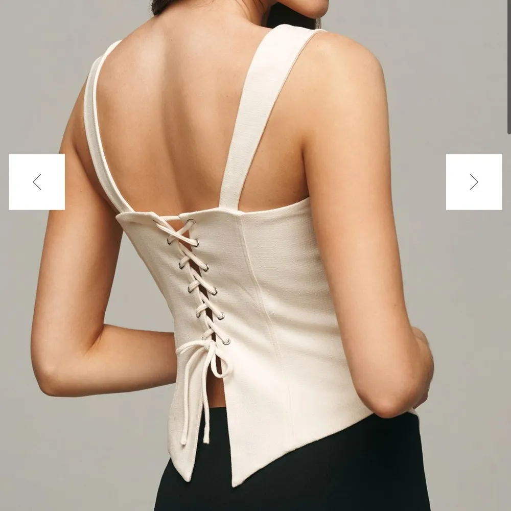 Reformation Sleeveless Alisa Sweatheart Tank Top - Image 2