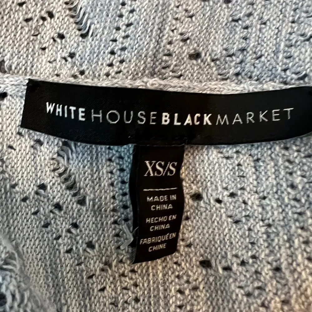 White House Black Market ombré Blue Gradient Ruana Shawl Wrap EUC size S/XS - Image 7