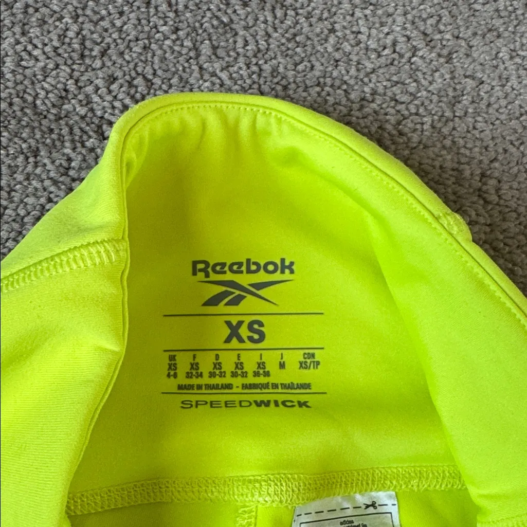 Reebok Speedwick Neon Yellow Gym Biker Shorts SIZE XS - Image 2