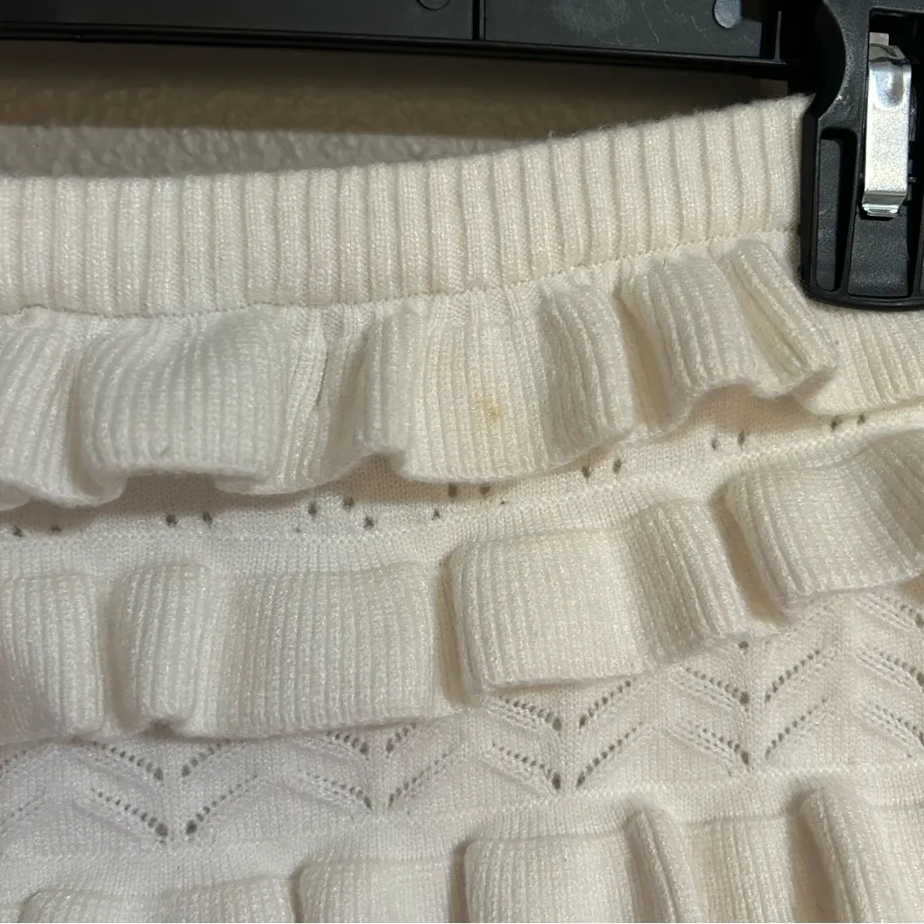 Edikted Robin Neutral Cream Ruffle Knit Romper Women’s Size XS/S - Image 11