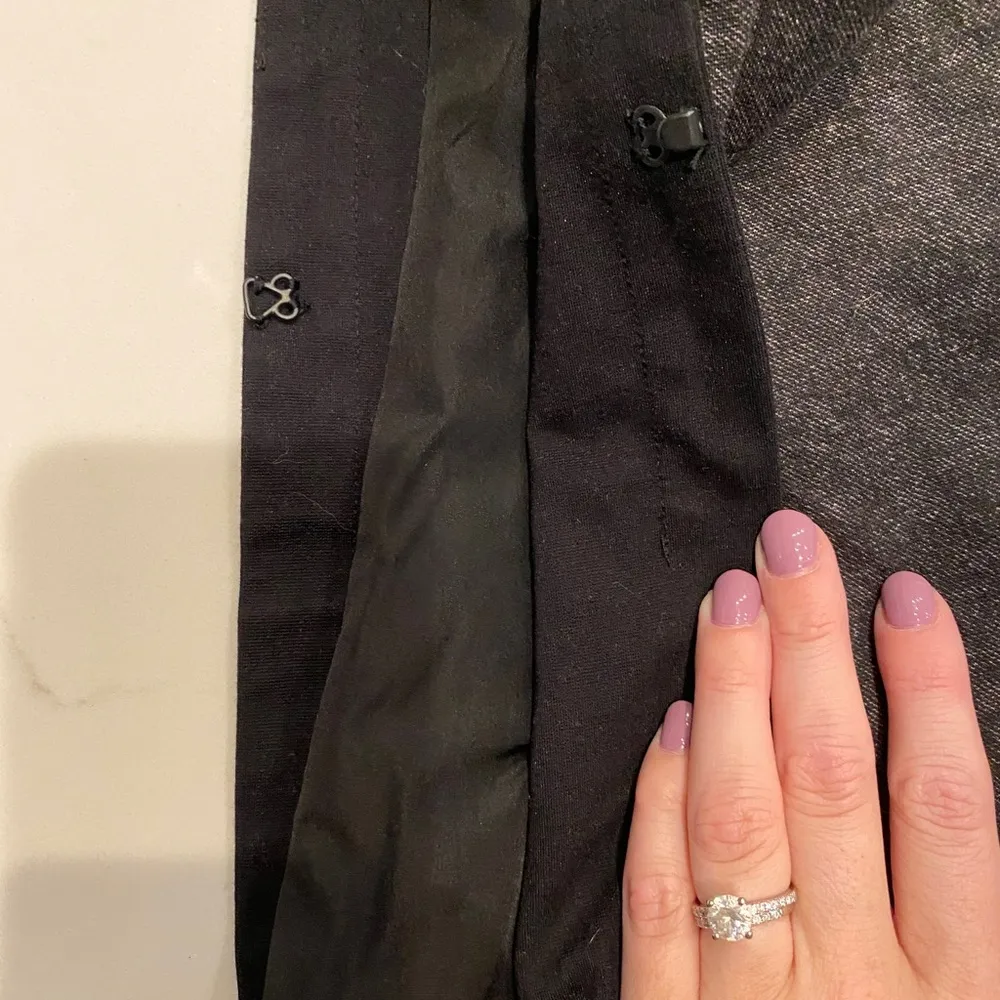 Anthropologie Cartonnier Gray Peplum Blazer Ruffle Black Trim Size 0 FLAWED - Image 8