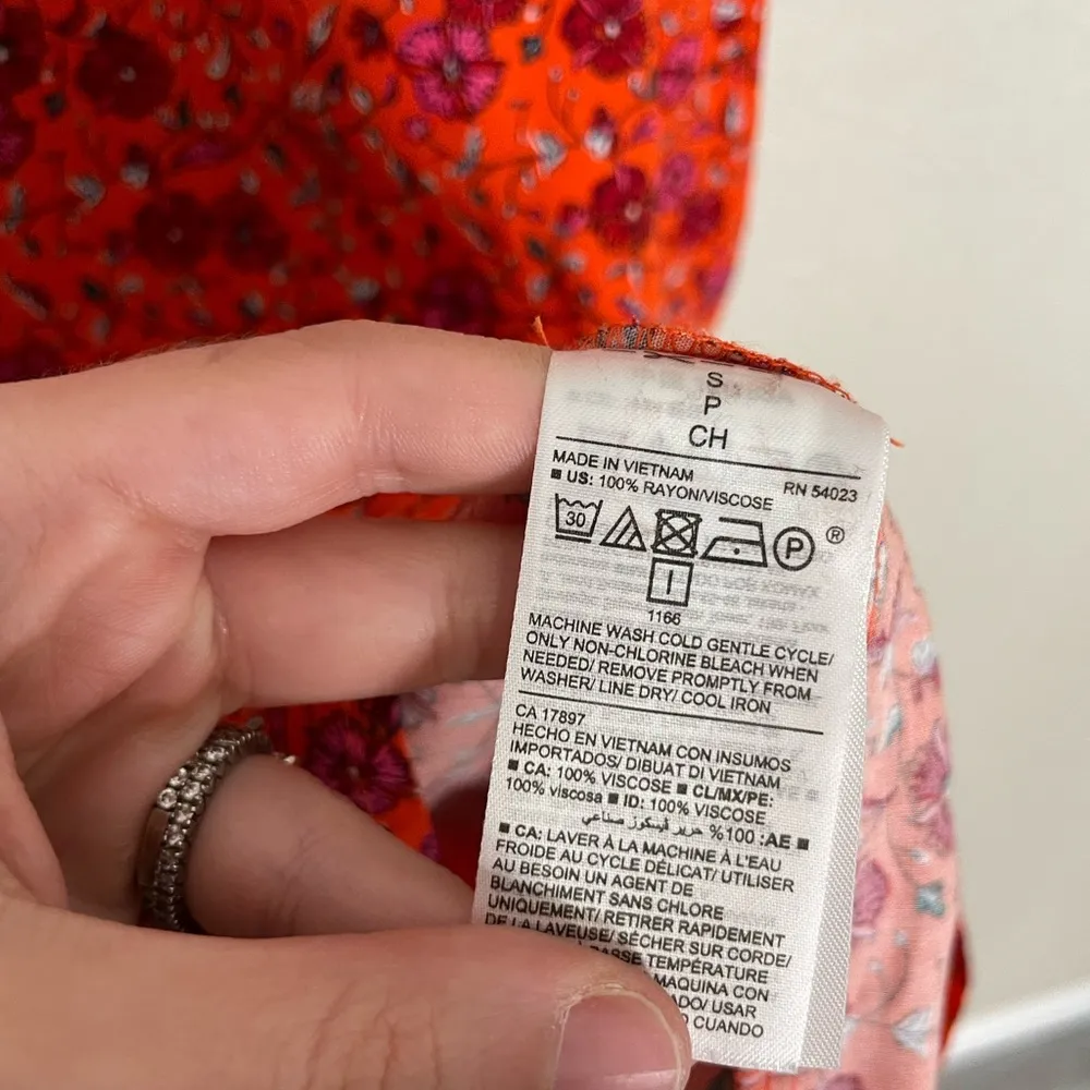 Old Navy Orange Floral V Neck Dress Small - Image 3