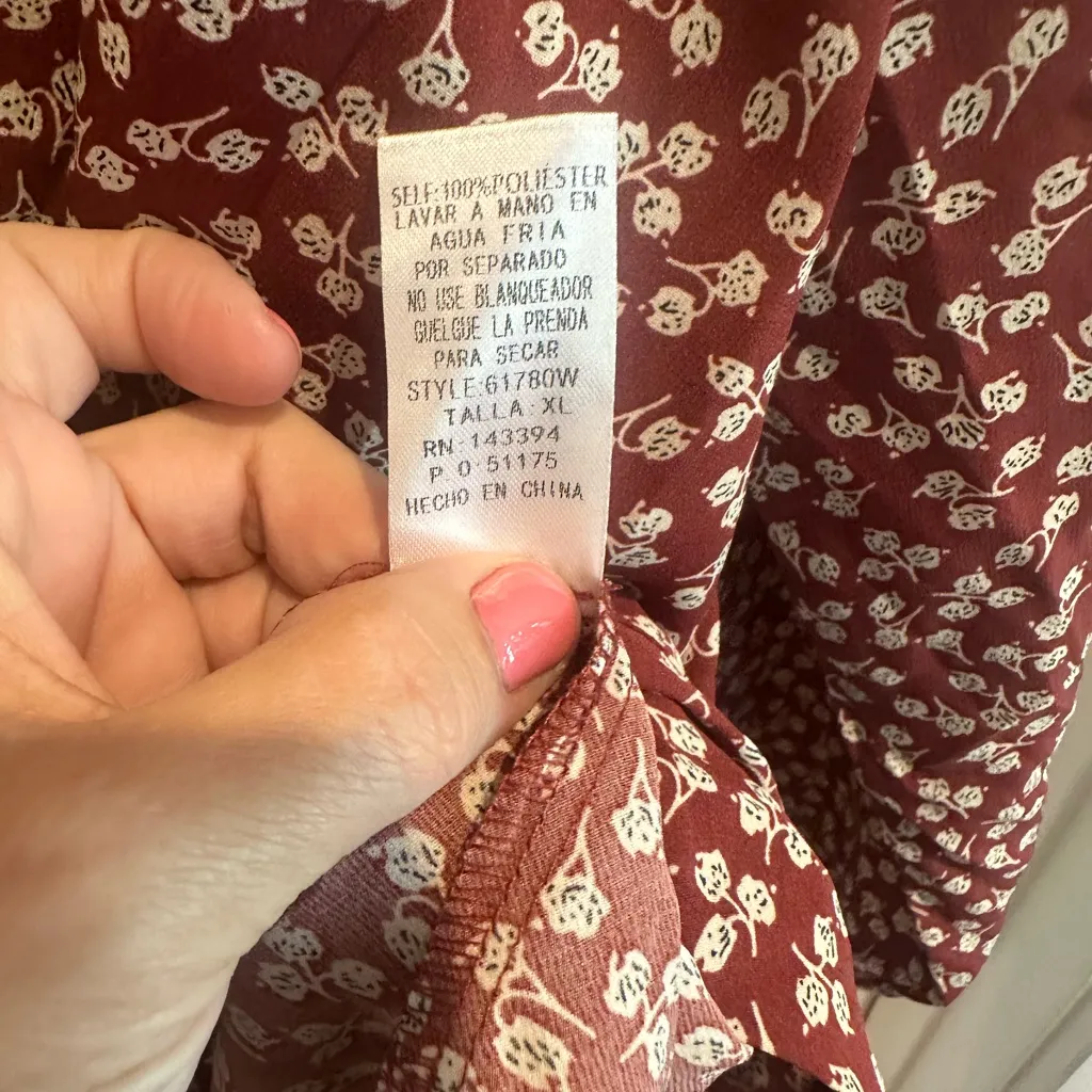 Women's Burgundy Floral Top Brown Size XL - Image 5