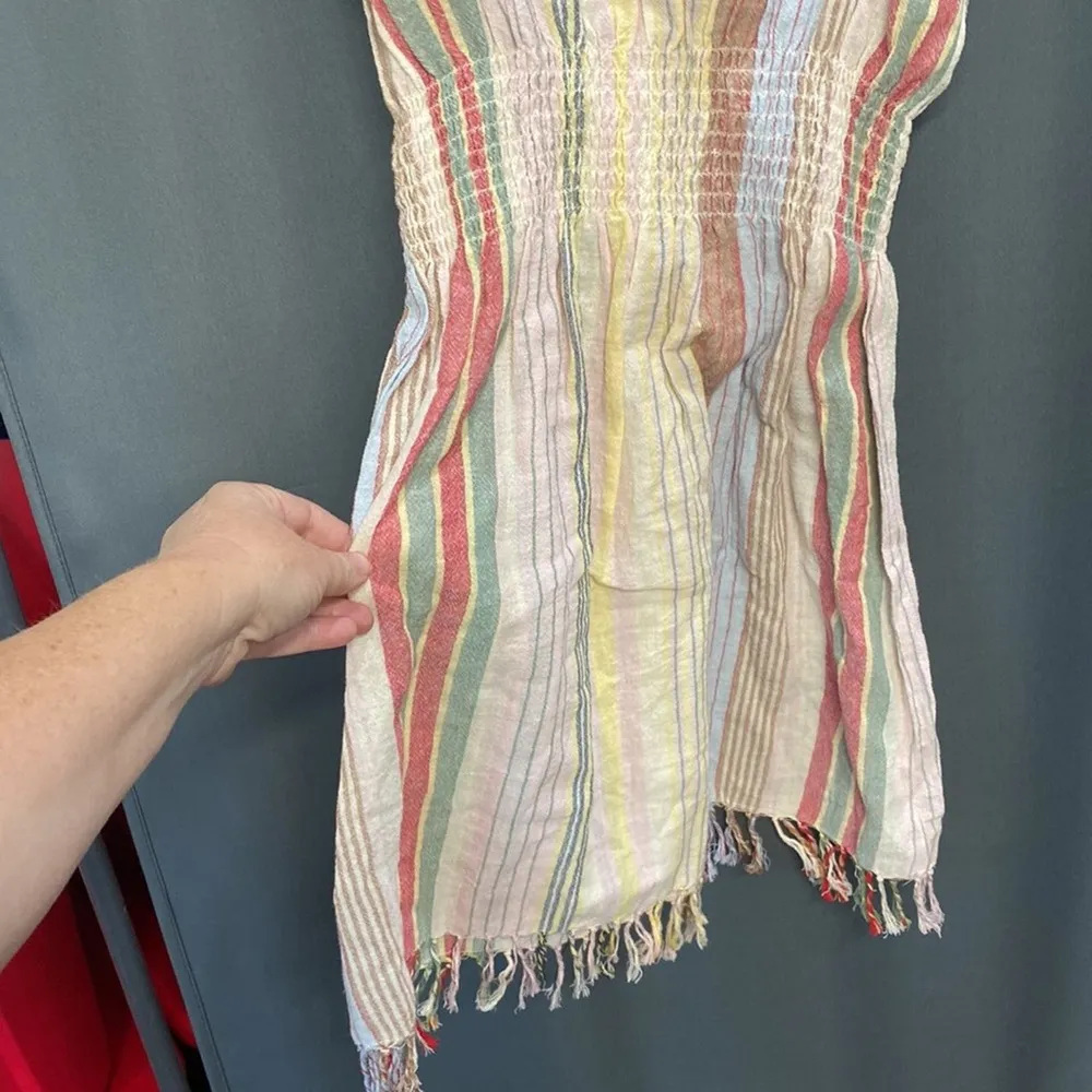 Becca Santa Monica Cover-Up Dress size Small (b31.5)
Becca - Image 5