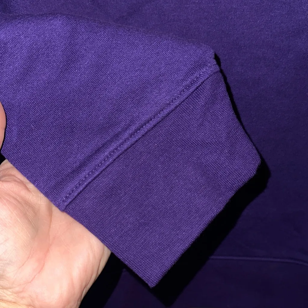 Washington Huskies Women's Purple Hoodie Size L - Image 4