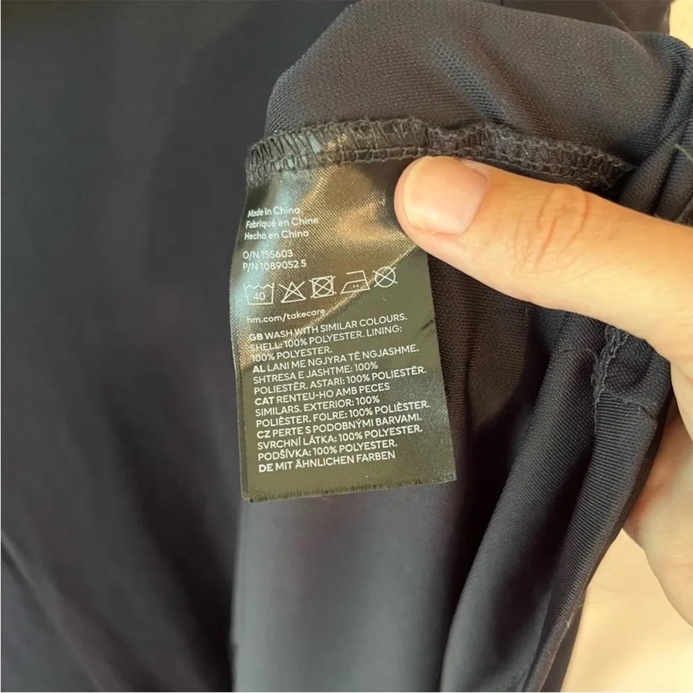 H&M Halterneck Midi Dress in Black Jersey Size Small - Image 10