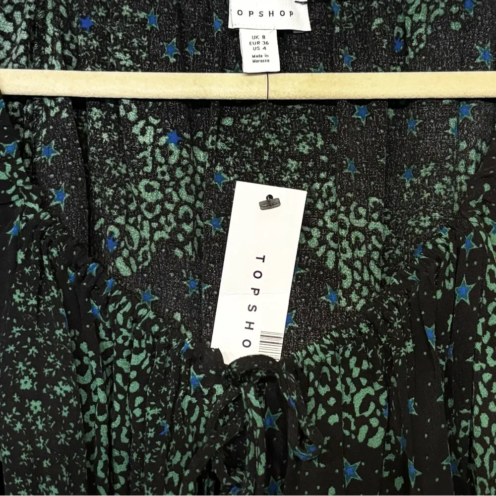 NWT Topshop Women's Mixed Print Tie-Front Blouse - Image 7