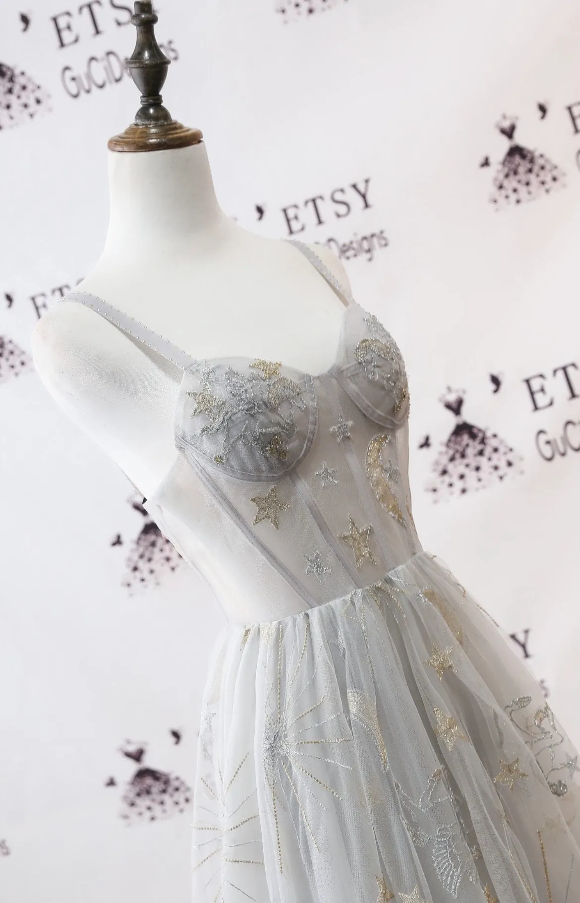 Ethereal Prom Dress Blue Size 4 - Image 3