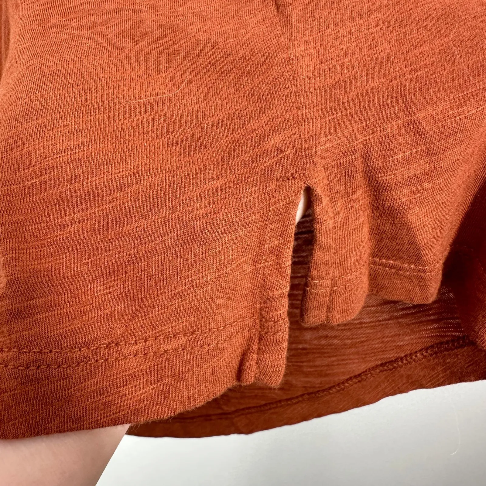 CASLON Rust Orange V Neck‎ Pocket T Shirt Womens Size XS Cotton Modal Blend NWOT - Image 5