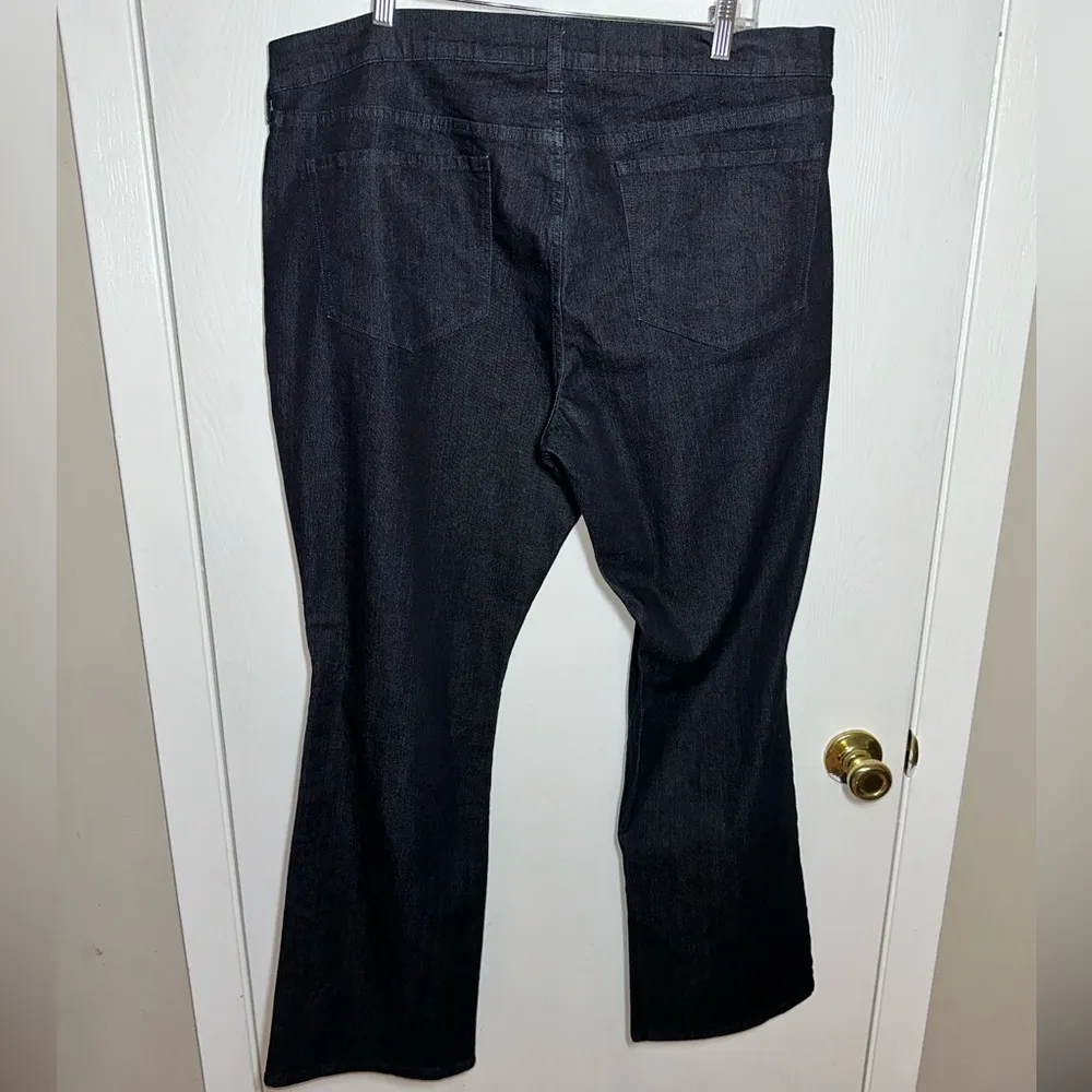 💰3 for $30💰 Old Navy Dark Rinse Retro Diva-cut Mid-rise Curvy Trousers - Image 10