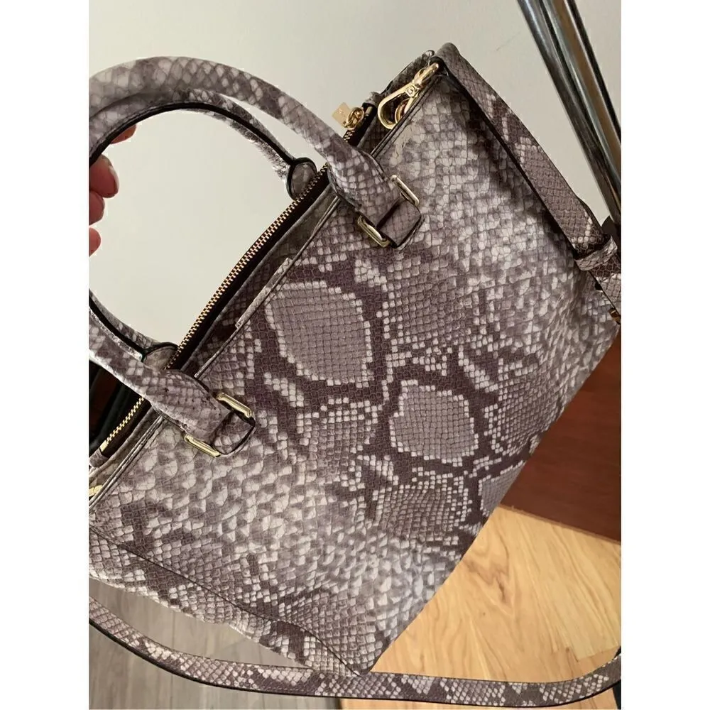 Michael Kors Beige Python Embossed Leather Satchel - Image 7