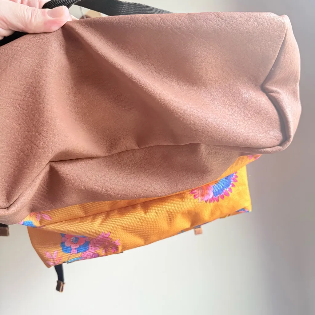 Trans by JanSport 18” Dakoda Backpack - Golden Harvest with 15” Laptop Sleeve - Image 9