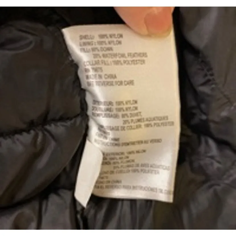 Chic Winter Black Puffer Jacket Gold Zip Michael Kors Women’s Medium - Image 4