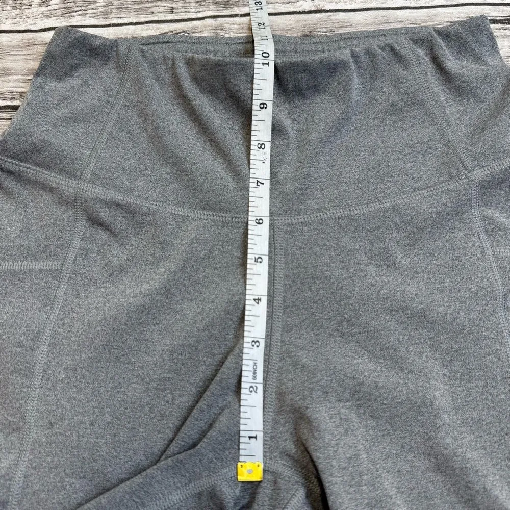 All In Motion Women's Spandex Bermuda Bike Shorts M Med Medium Grey Gray Stretch - Image 8