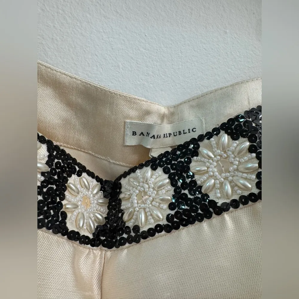 NWT $168 Banana Republic cream silk trousers embellished beaded waist Sz 6 - Image 2