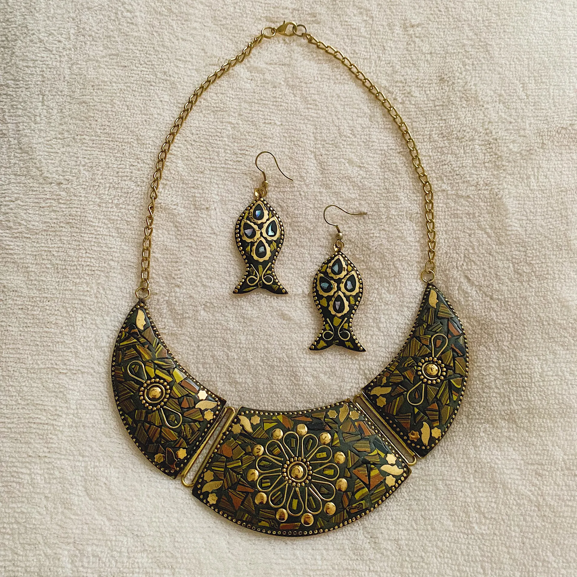 Rare Indian Handcrafted Necklace Set - Image 4