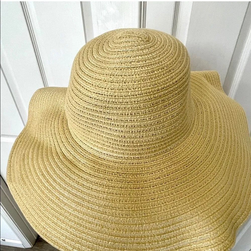 Iman large straw wide brim hat - Image 5