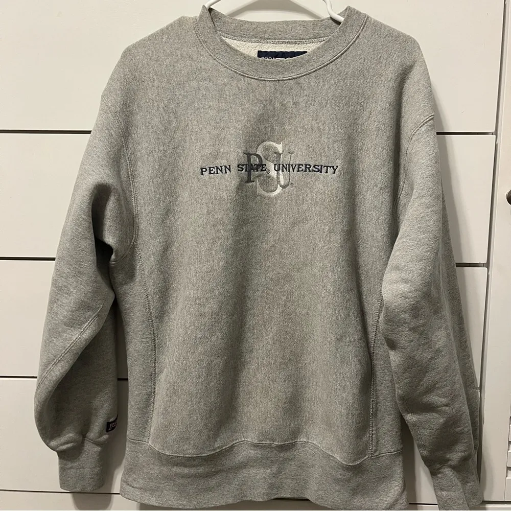 Penn State University Vintage Embroidered Crewneck Sweatshirt - Image 2