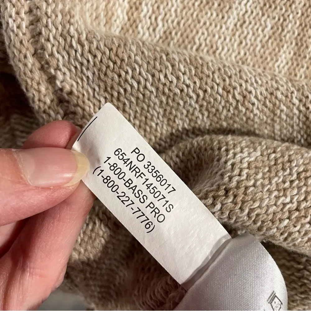 Cute tan camel white marked henley chunky button sweater roll hem - Image 9