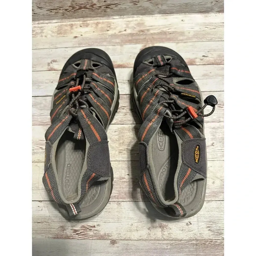 Keen Newport H2 Women's Size 9 Hiking Waterproof Sandals Outdoor Water - Image 6