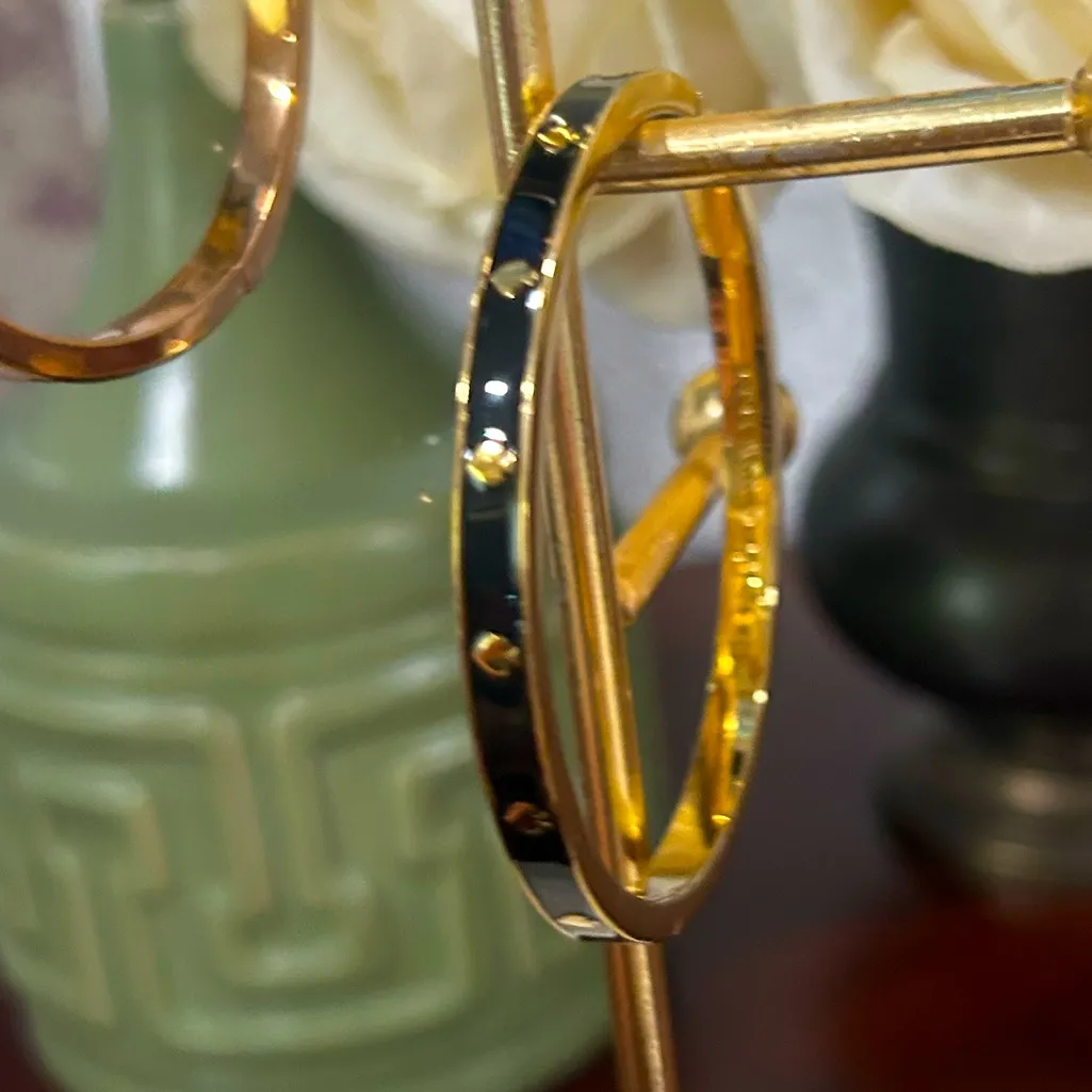 Kate Spade Spot The Spade Enamel Hinged Bangle - Image 2