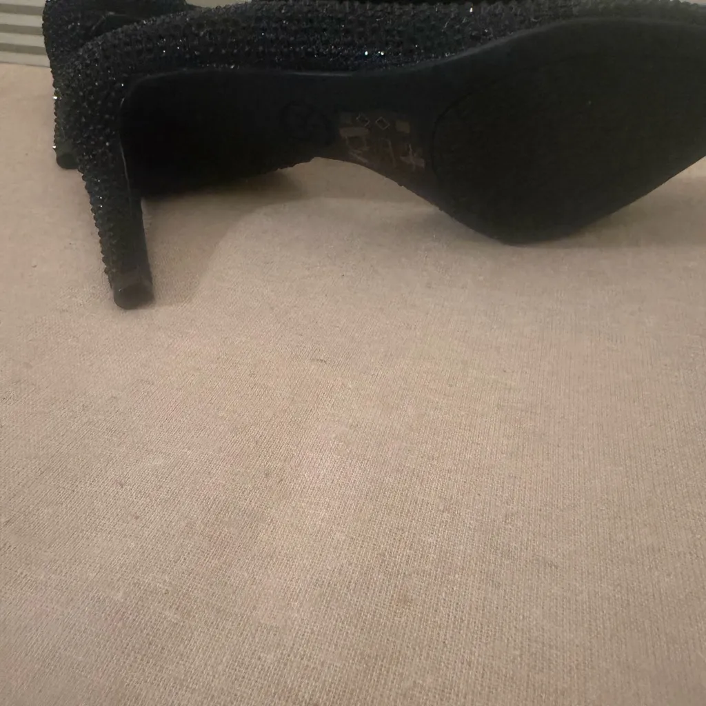 Michael Kors Beautiful Rhinestones Black Embellished Heels Brand New! - Image 5