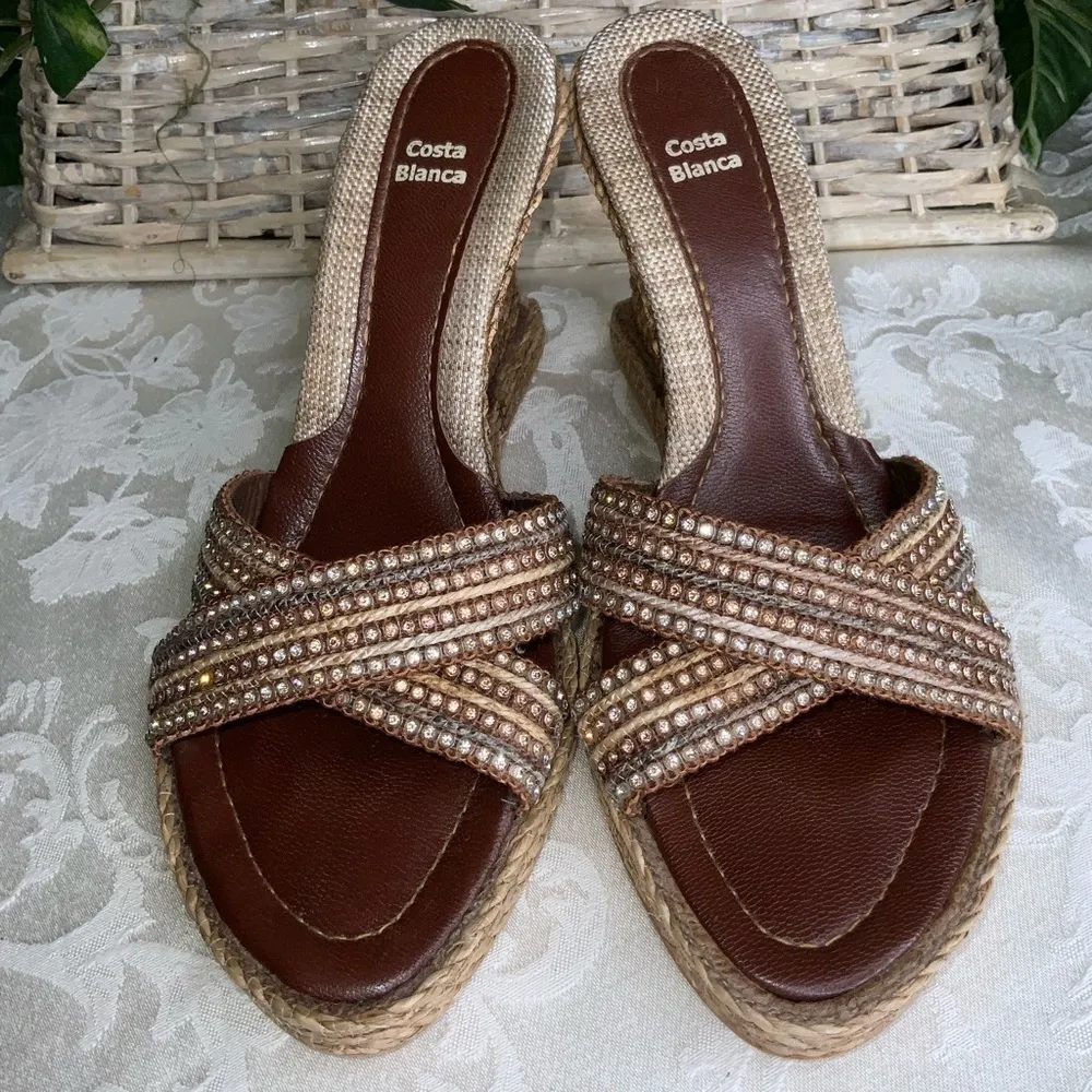 Rope 4” Wedge With Criss Cross Rhinestones Straps Almost New Size 9 - Image 2