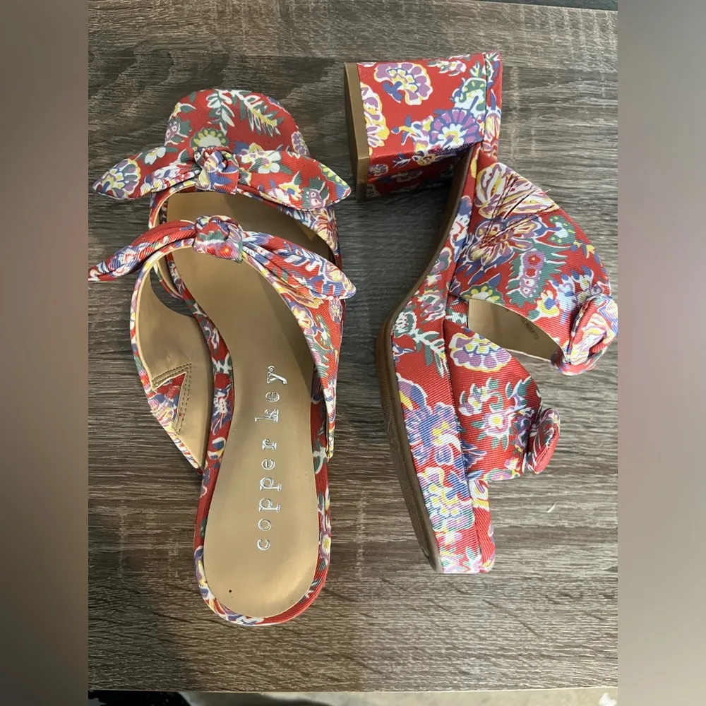 Copper Key Retro Eclectic Floral Bow Ties Knots Summer Vibrant Block Heels Sz 6 - Image 8