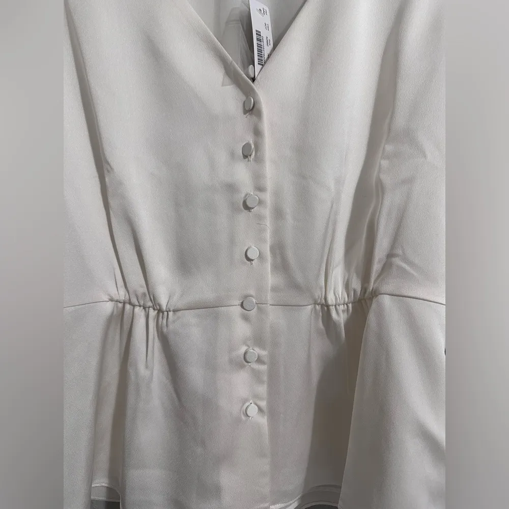 New with tags J crew Long-sleeve peplum top in satin-crepe Elegant Button-Up - Image 3