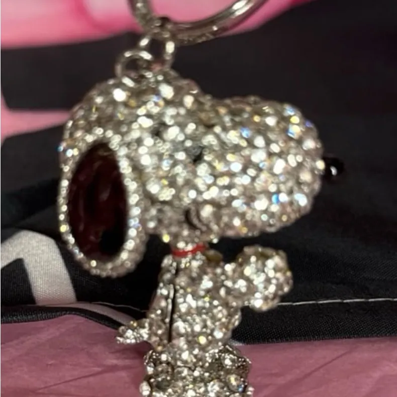 Snoopy Bling Keychain - Image 4