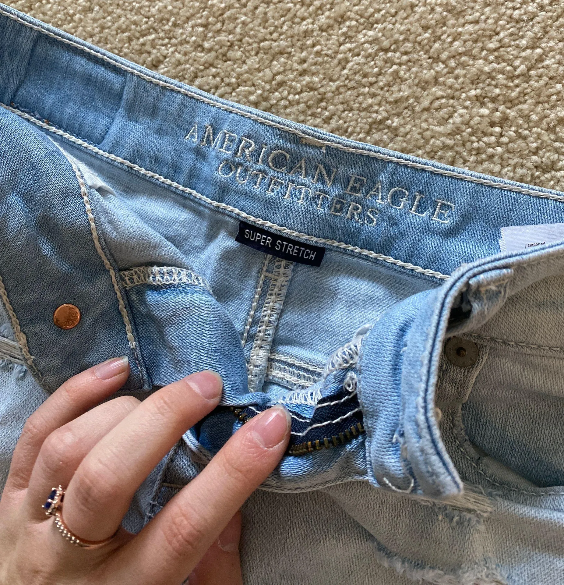 American Eagle Outfitters Shorts - Image 4