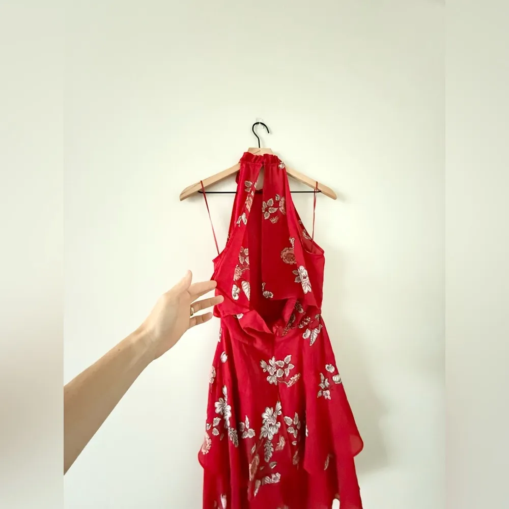 NWT BB Dakota Cadence Popover High Neck Sleeveless Mini Dress in Red Floral - 2 - Image 5