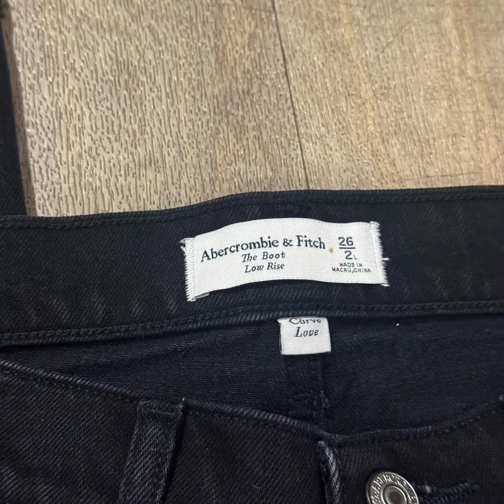 NWT Abercrombie & Fitch Curve Love Low Rise Ultra Loose Jean Black Size 26/2L - Image 5
