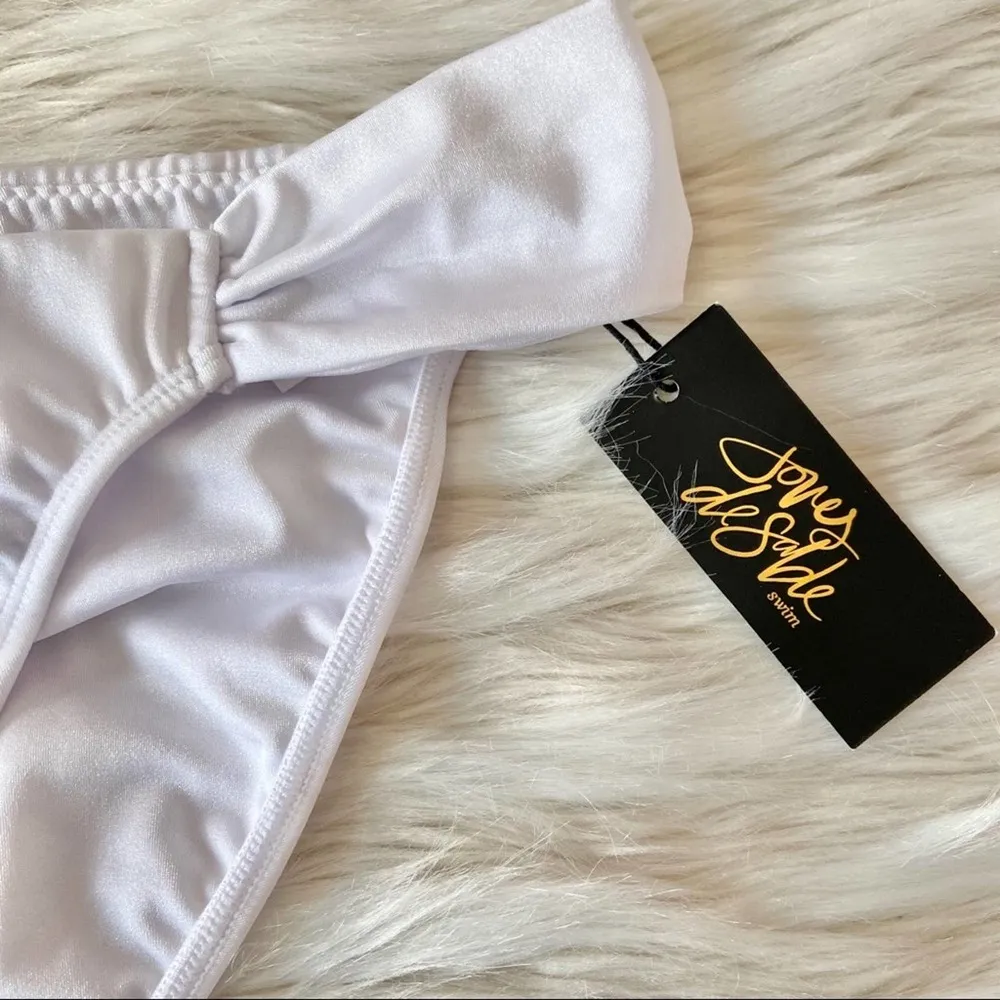 Revolve Joues De Sable White Pearl Bikini Bottoms - Image 59