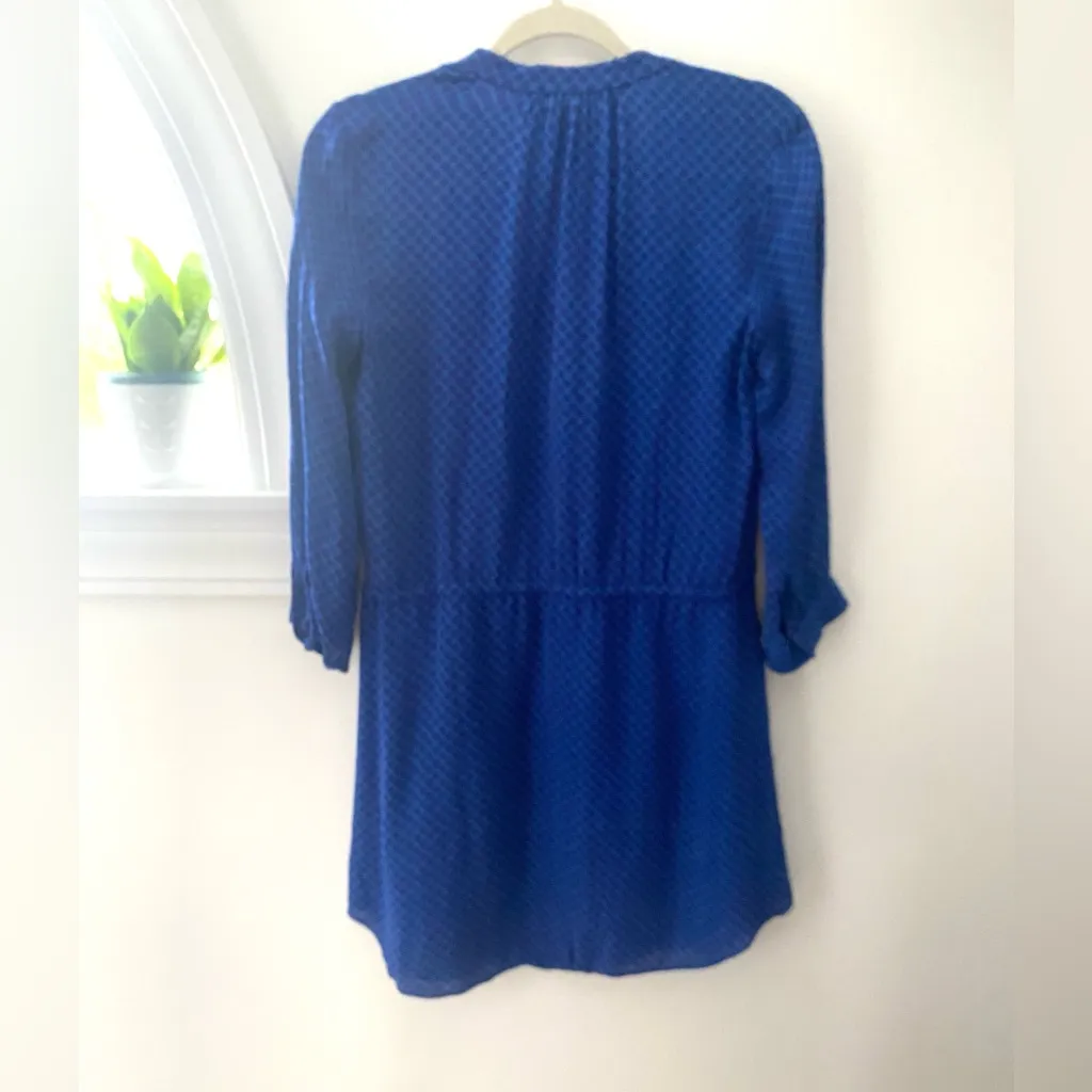 Aritzia Babaton 100% Silk Dress Size Small V Neck Print Shirt Dress Drawstring - Image 9