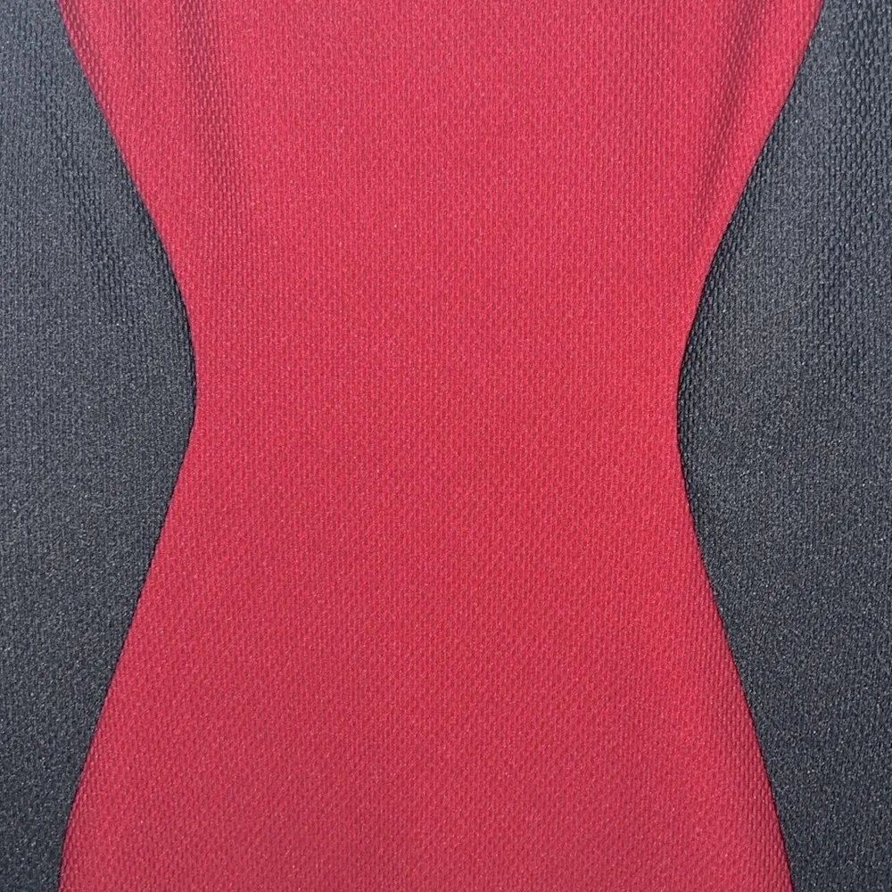 Bisou Bisou Women’s Black and Dark Red Short Sleeve Dress - Size 6 - Image 4