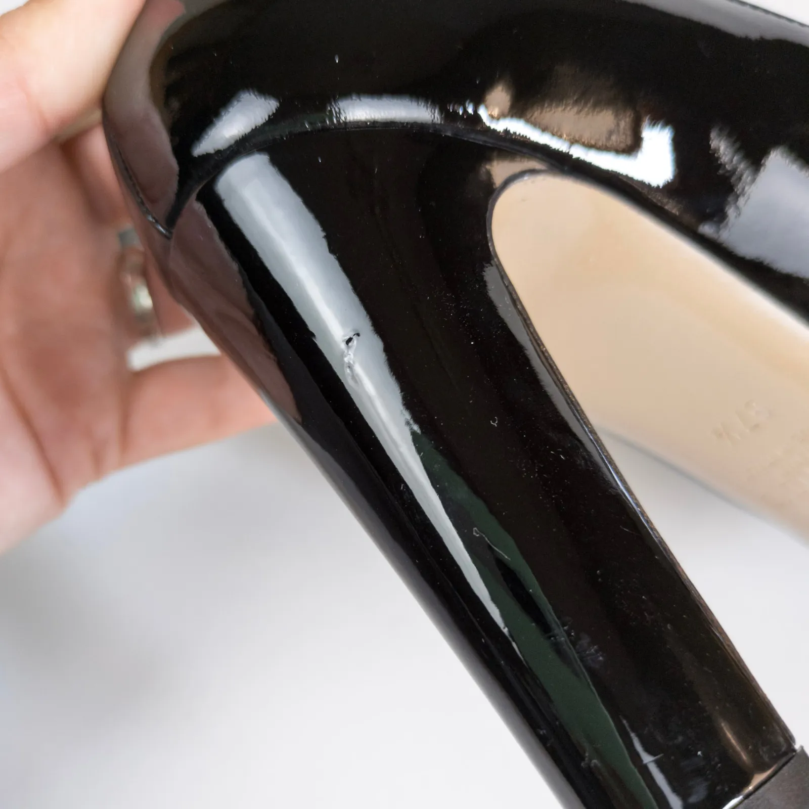 VALENTINO Garavani Black Patent Leather Peep Toe Bow Pump Rockstud Women's 37.5 - Image 8