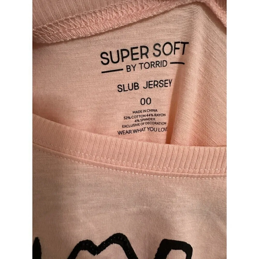 NEW Torrid Super Soft Sub Jersey Tee Size 00/10 Womens Peach Pink Crew Neck Top - Image 3
