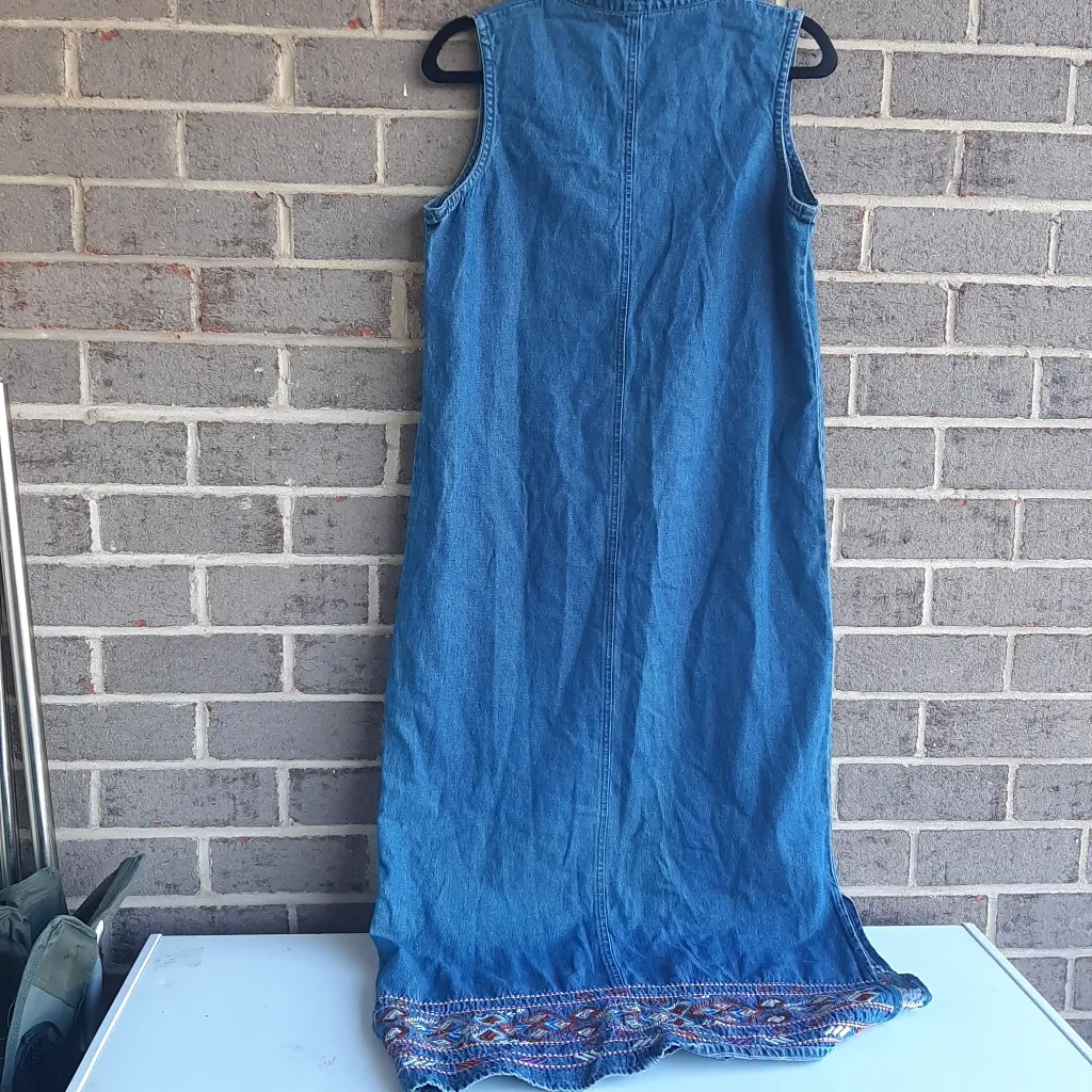 Agapo blue denim jeans dress size medium - Image 3