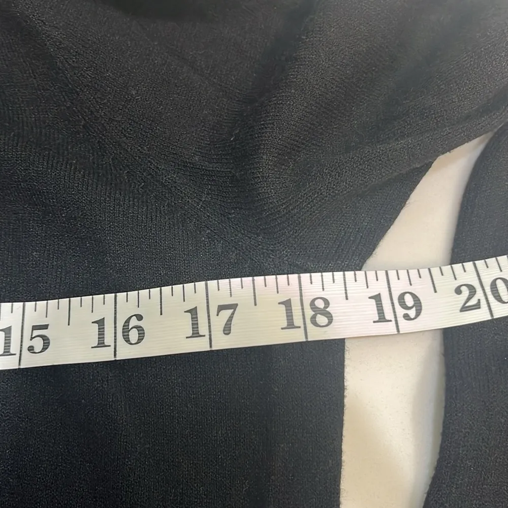 Anthropologie Guinevere black long sleeve sweater Size M - Image 4