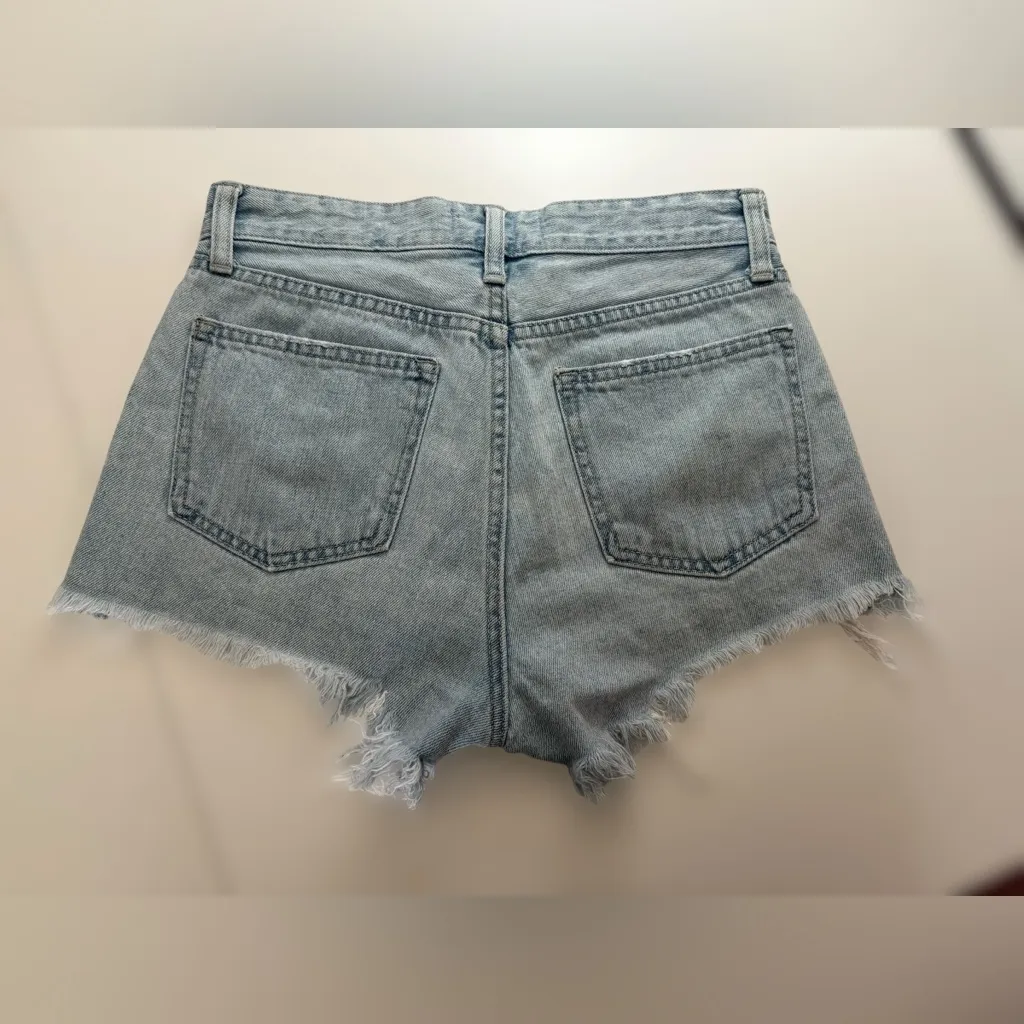 Just USA Light Blue Frayed Denim Shorts - Image 2