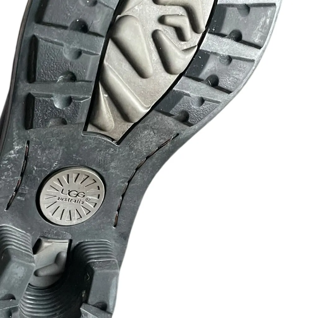 UGG Women's Black Leather Brookfield Short Sheepskin Cuffable Boots - Image 5