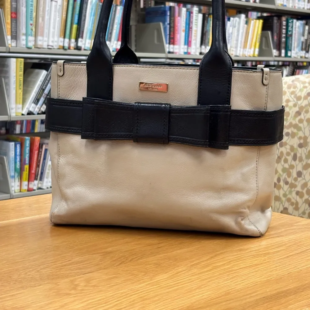 Kate Spade Villabella Elegant Black and Cream Bow Satchel - Image 9