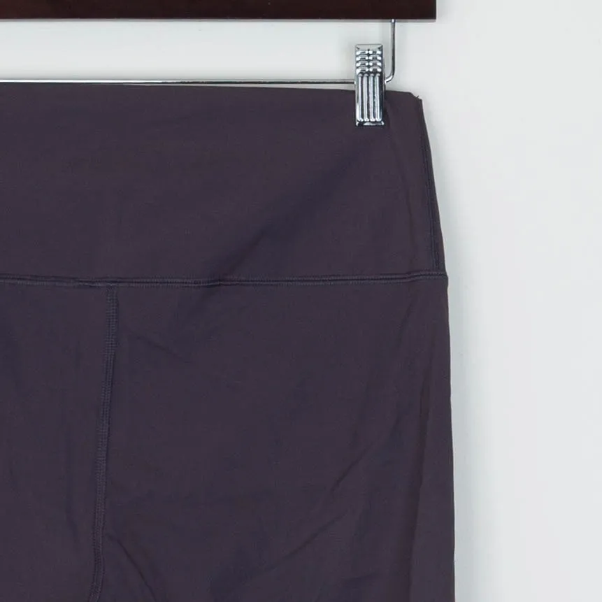 Everlane Perform High Waist Biker Shorts Dark Plum Womens Size L Gym Workout - Image 6