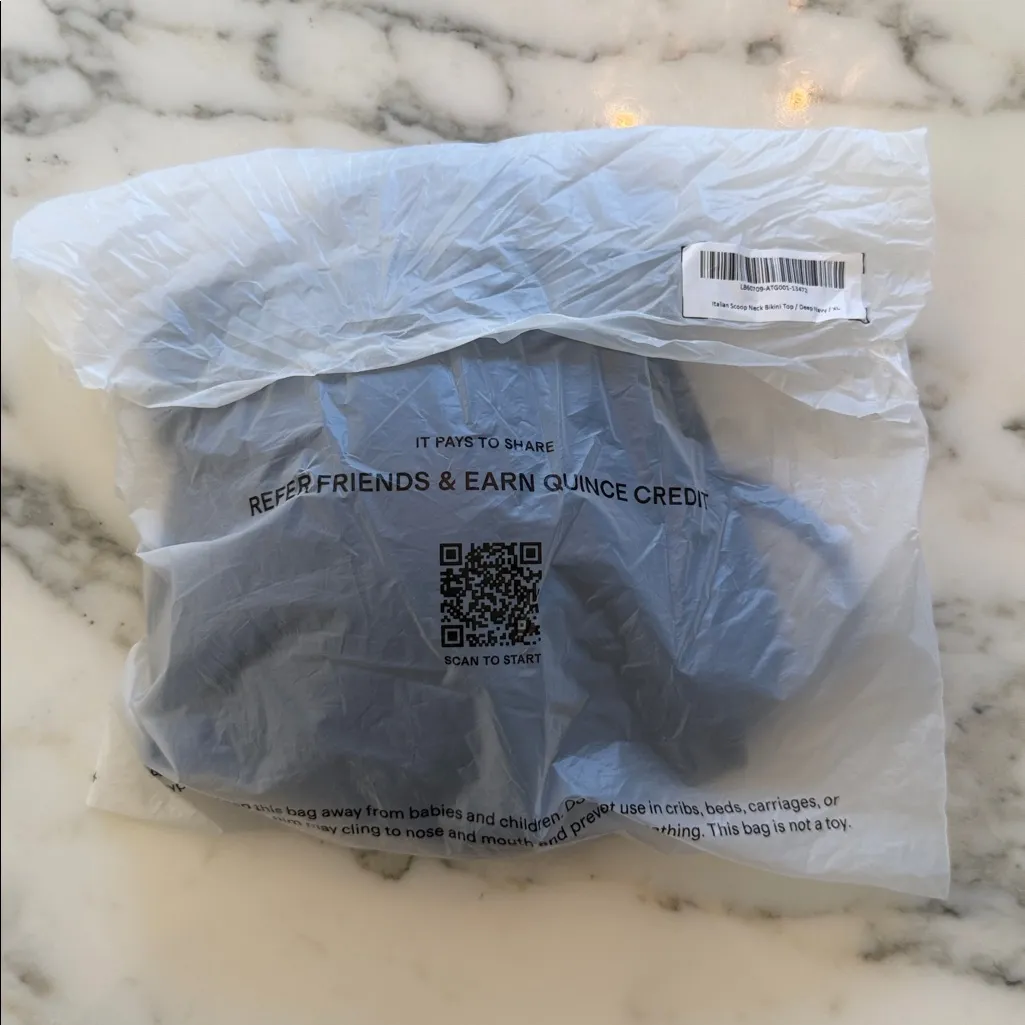 NWT Quince Women's Scoop Neck Bikini Top Navy Blue Size XL - Image 7