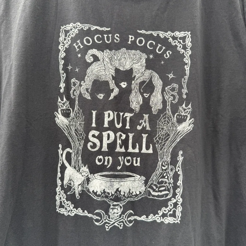 Maurices Hocus Pocus "I Put A‎ Spell On You" Gray & White Shirt Sz XL NEW - Image 3