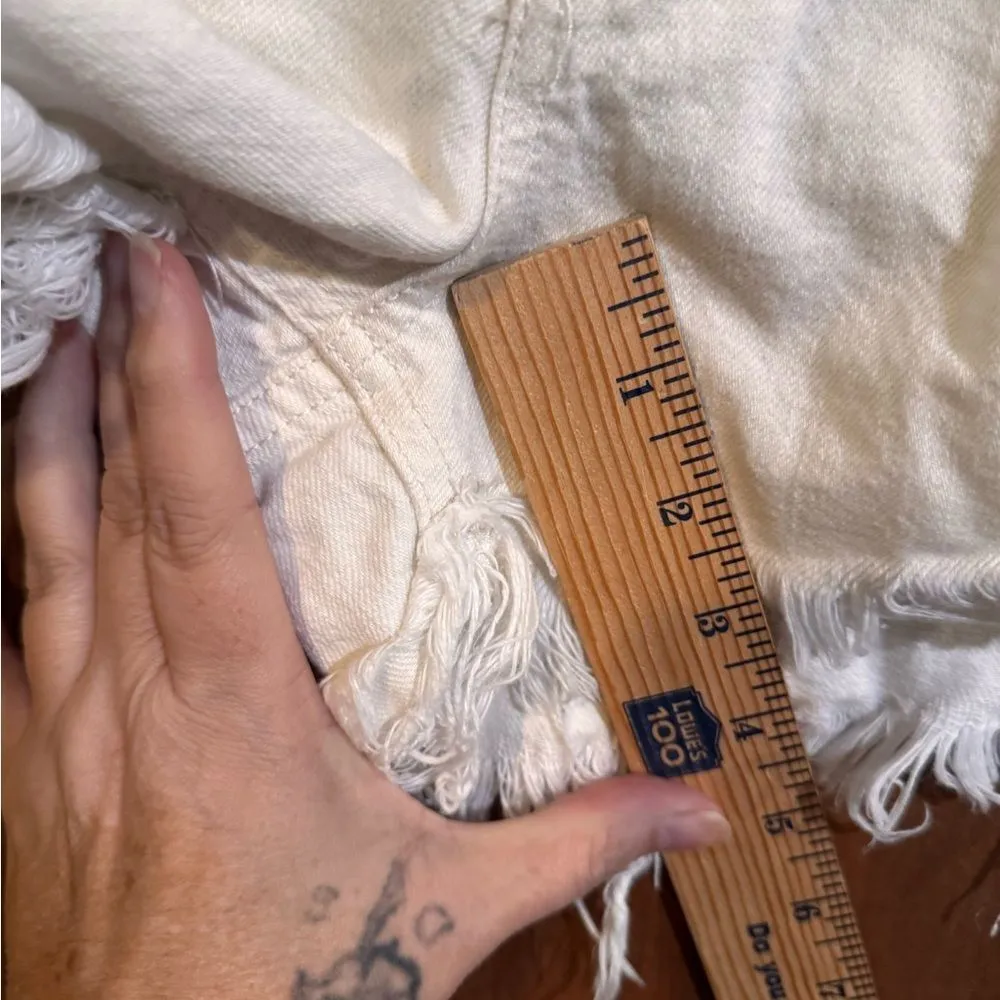 We the Free White Distressed Cut off Jean shorts size 28 - Image 6