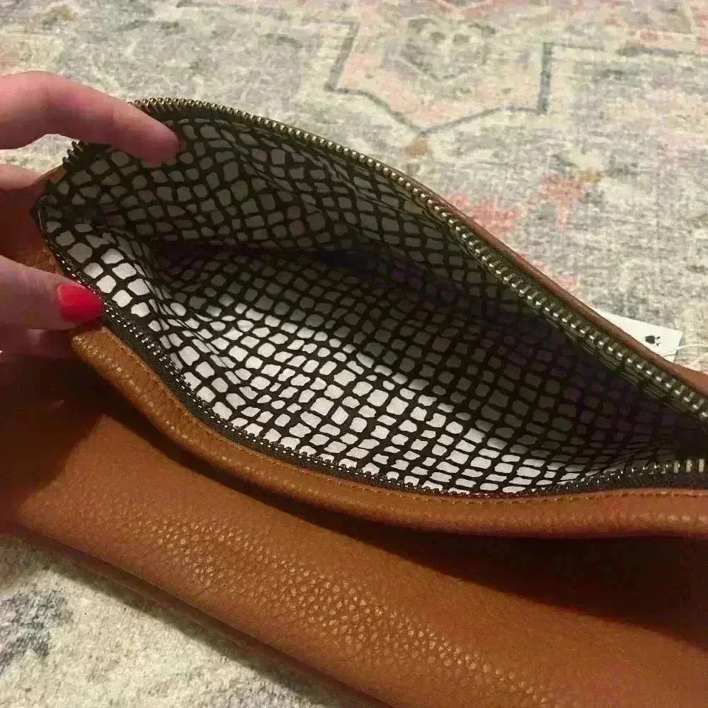 NWT Urban Expressions Foldover Clutch - Image 5